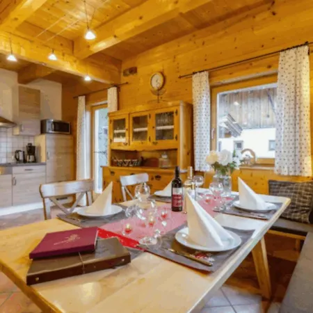 Apartment Heller Haus Mit Sauna Mittenwald