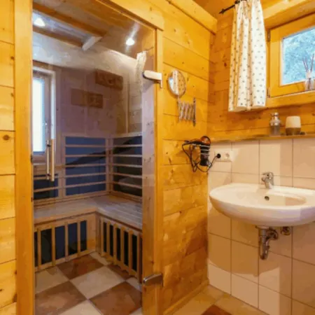 Heller Haus Mit Sauna Apartment *