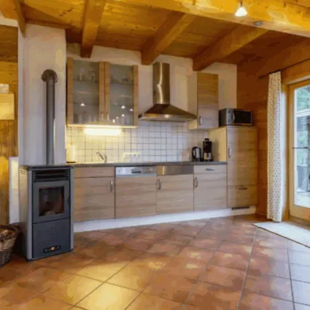 Heller Haus Mit Sauna Apartment Mittenwald